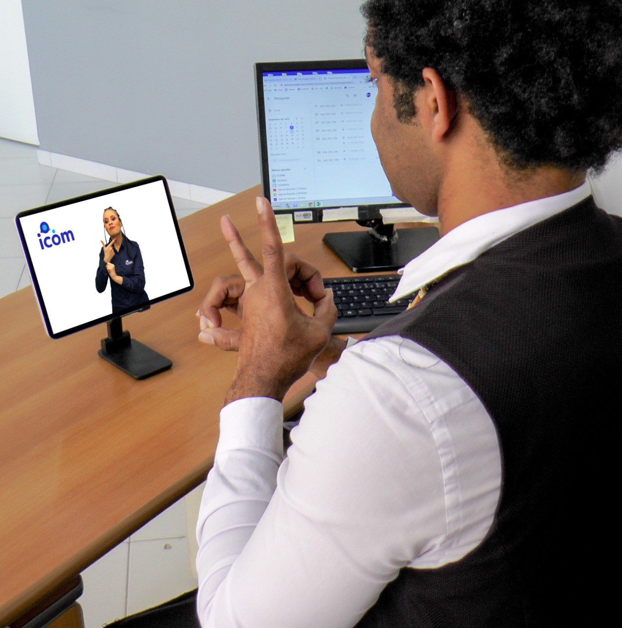 imagem de Central de Libras do  Governo do Distrito Federal – GDF